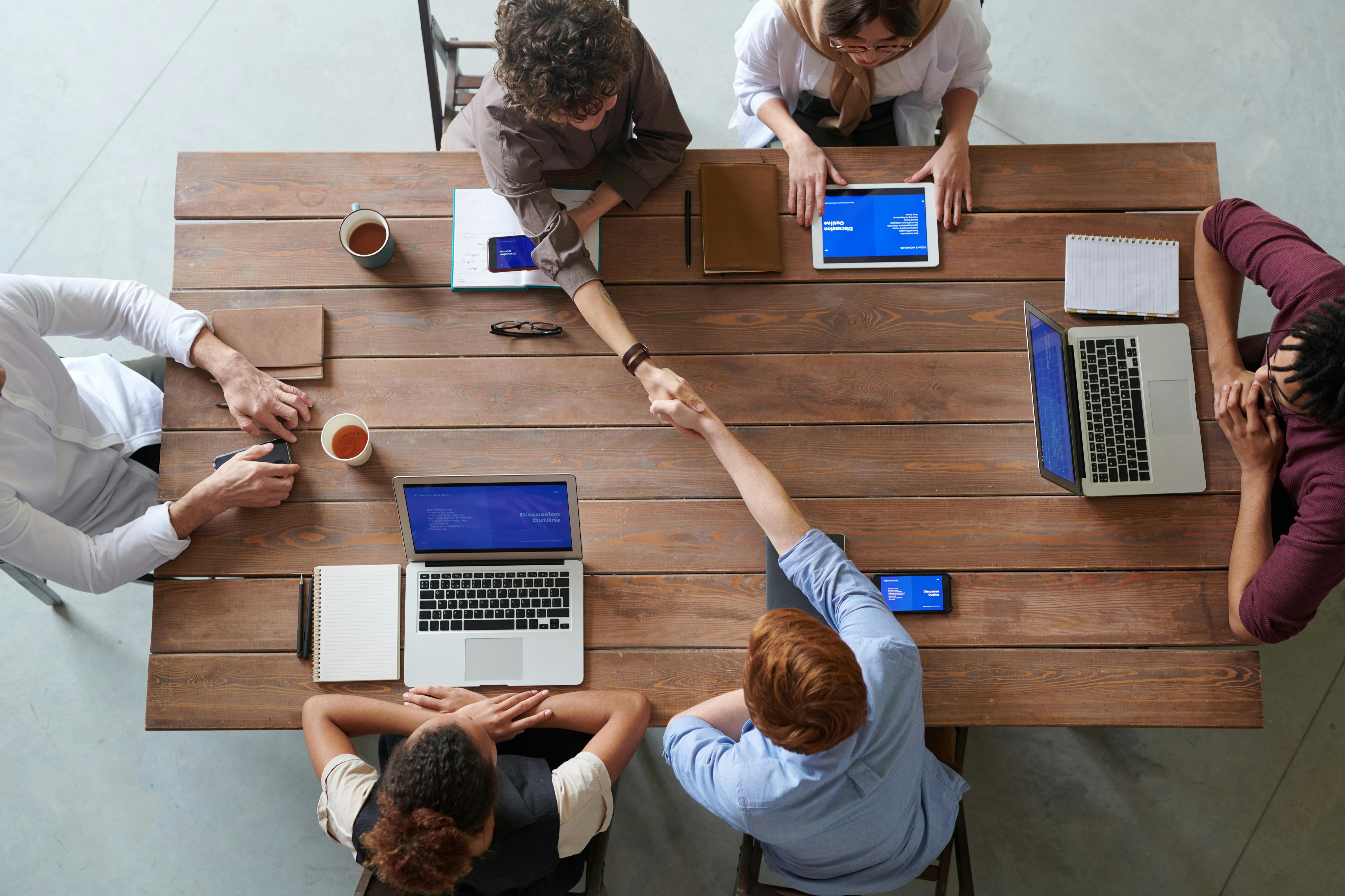 The Practical Guide to Using ChatGPT for Founders: Fundraising, Validation, and Daily Leverage