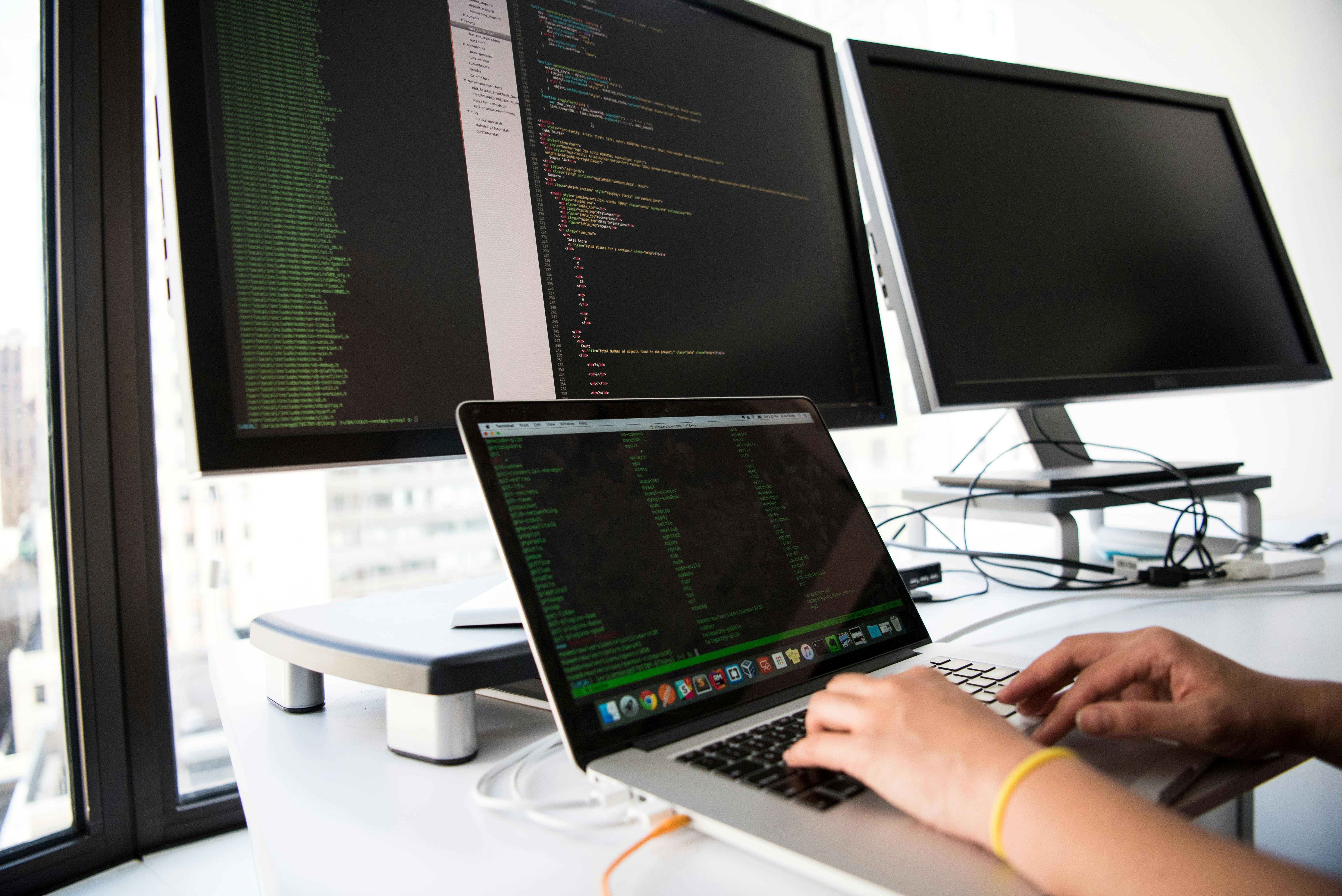 The Ultimate Guide to Midjourney Prompt Generators: Comparison, Tips & Copy-Paste Prompts