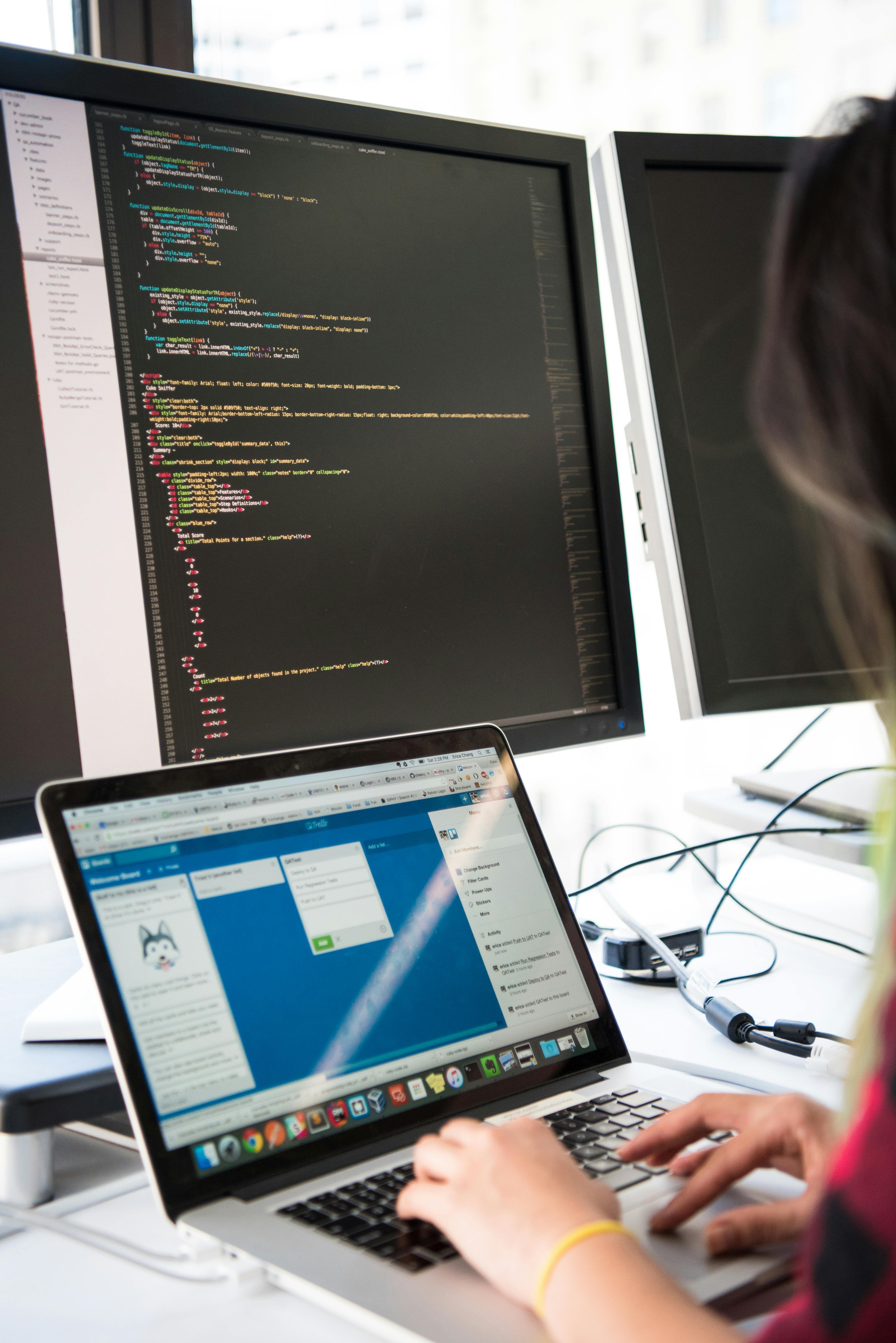 The Best Prompt Generator Databases for Founders (With Copyable ChatGPT Prompts)